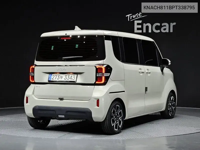 The New Kia Ray Signature VIN: KNACH811BPT338795 Lot: 39614108