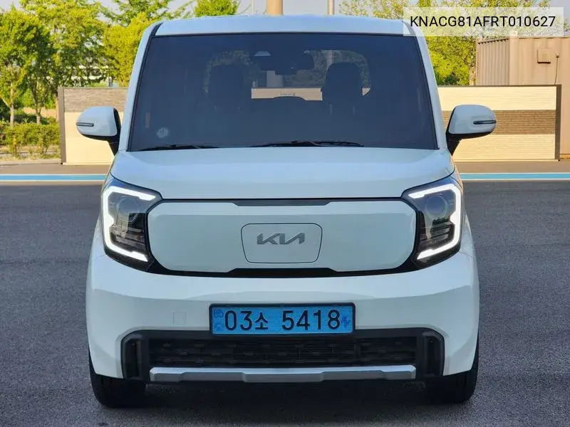 The New Kia Ray Ev Air VIN: KNACG81AFRT010627 Lot: 39631103