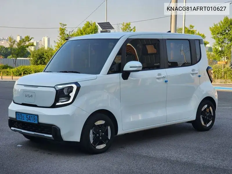 The New Kia Ray Ev Air VIN: KNACG81AFRT010627 Lot: 39631103
