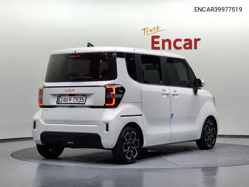 The New Kia Ray Signature VIN: ENCAR39977519 Lot: 39977519