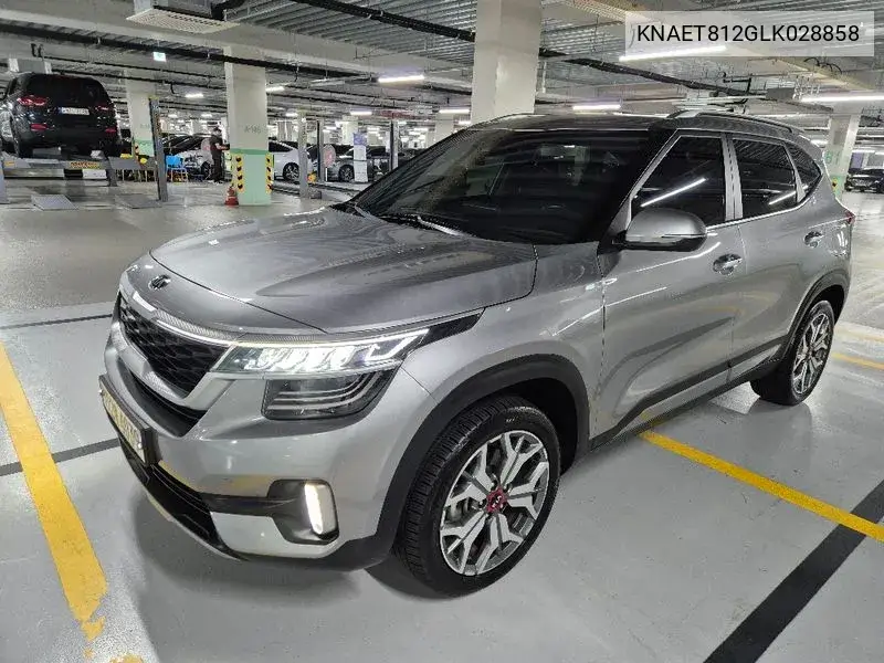 Celtos Gasoline 1.6 Turbo 2Wd Noblesse VIN: KNAET812GLK028858 Lot: 40062145