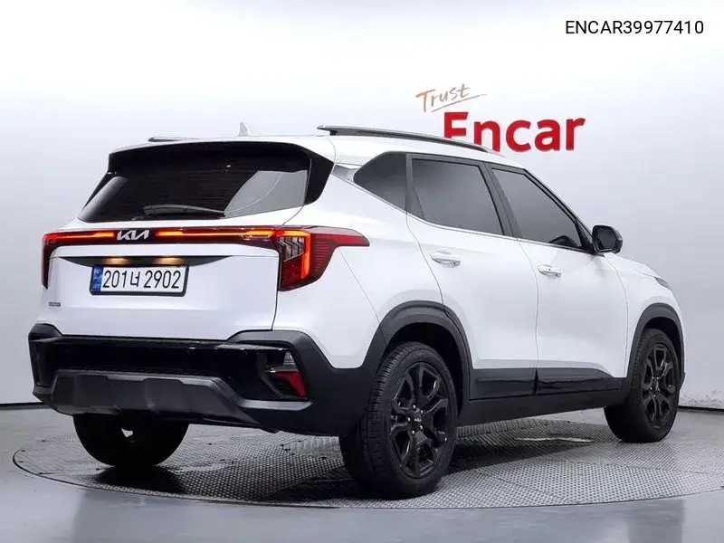 The New Celtos Gasoline 1.6 Turbo 2Wd Gravity VIN: ENCAR39977410 Lot: 39977410