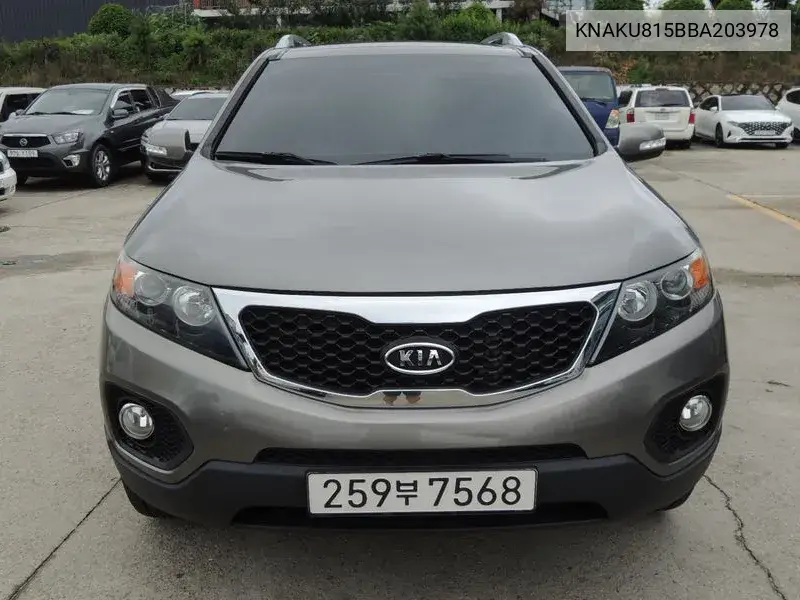Sorento R Diesel 2.0 2Wd Tlx Is The Best VIN: KNAKU815BBA203978 Lot: 40127819