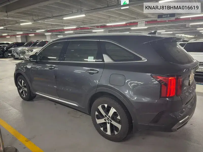 Sorento 4Th Generation Diesel 2.2 4Wd Prestige VIN: KNARJ81BHMA016619 Lot: 39979881