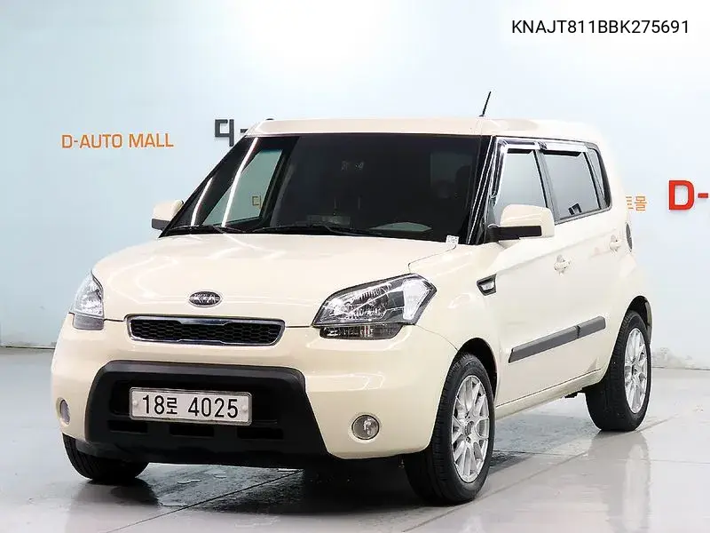 Soul 1.6 Smart VIN: KNAJT811BBK275691 Lot: 40157446
