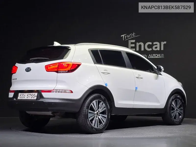 The New Sportage R Diesel 2Wd Trendy VIN: KNAPC813BEK587529 Lot: 40153359
