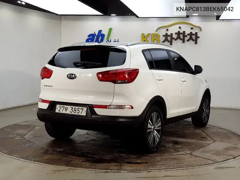 The New Sportage R Diesel 2Wd Trendy VIN: KNAPC813BEK65042 Lot: 40164132
