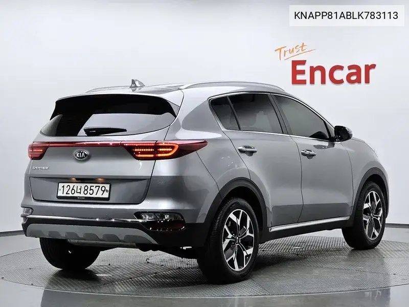 Sportage The Bold Gasoline 2.0 2Wd Signature VIN: KNAPP81ABLK783113 Lot: 39646313
