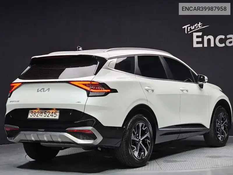 Sportage 5Th Generation Hybrid Noblesse 2Wd VIN: ENCAR39987958 Lot: 39987958