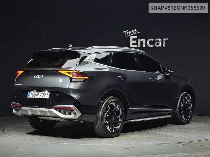 Sportage 5Th Generation Gasoline 1.6 Turbo 2Wd Signature VIN: KNAPV81BGNK065639 Lot: 39633555