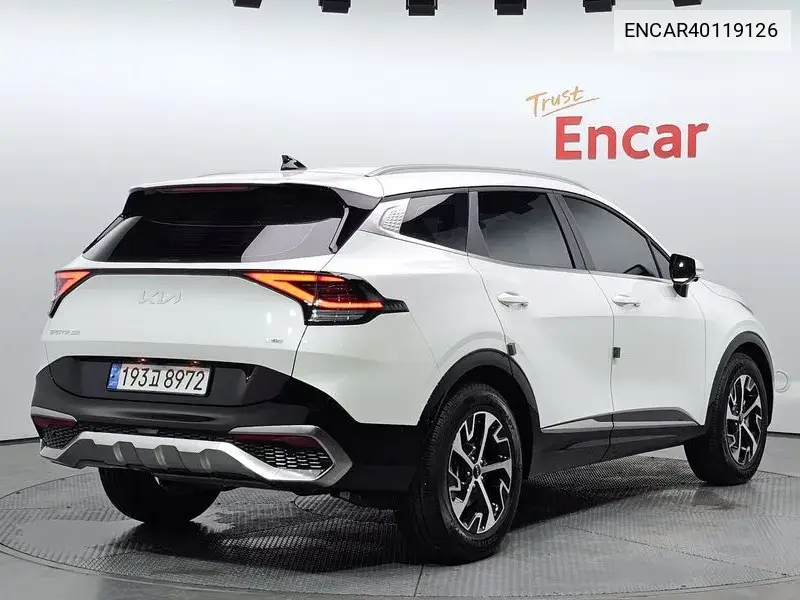 Sportage 5Th Generation Hybrid Signature 2Wd VIN: ENCAR40119126 Lot: 40119126