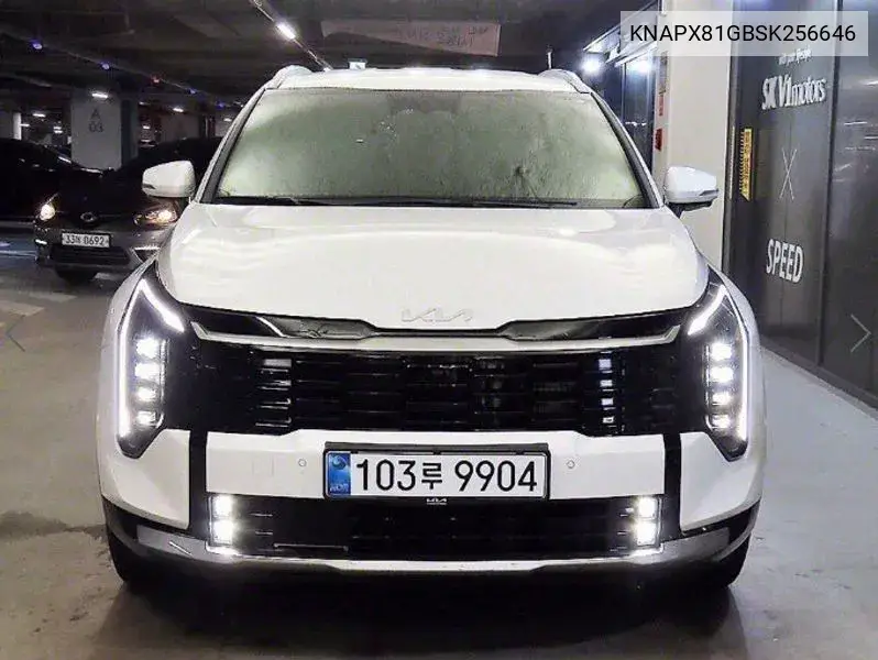 The New Sportage 5Th Generation Hybrid Hev 1.6 2Wd Signature VIN: KNAPX81GBSK256646 Lot: 39971858