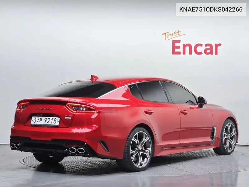 Stinger 3.3 Turbo Awd Gt VIN: KNAE751CDKS042266 Lot: 39605710