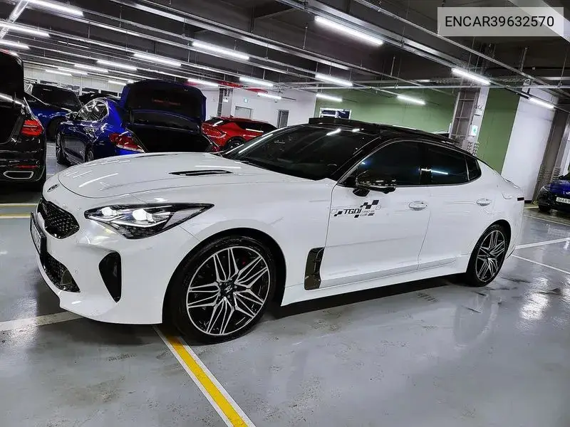 Stinger Meister 3.3 Gt Awd Masters Turbo Package VIN: ENCAR39632570 Lot: 39632570