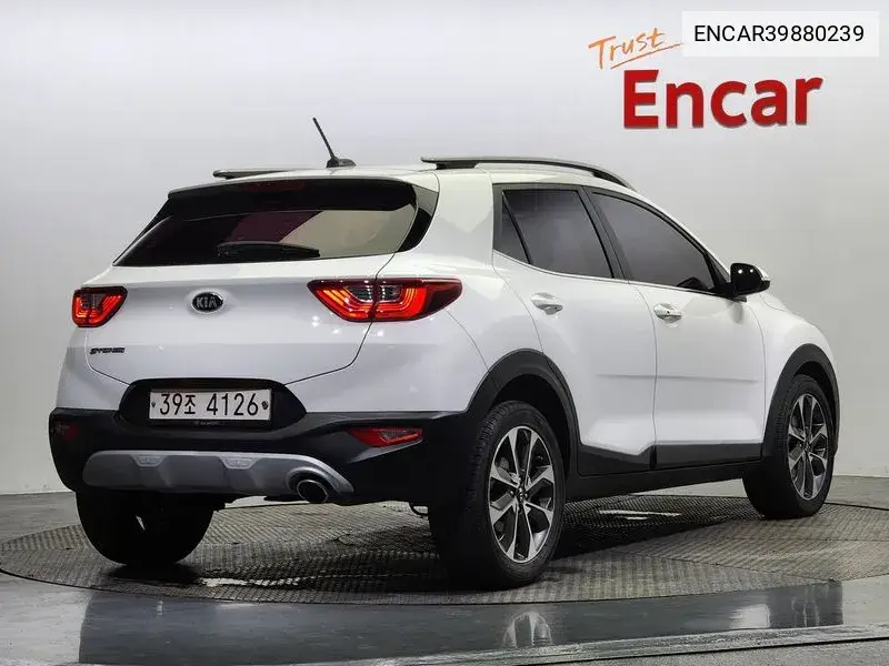 Stonic Diesel 1.6 Prestige VIN: ENCAR39880239 Lot: 39880239