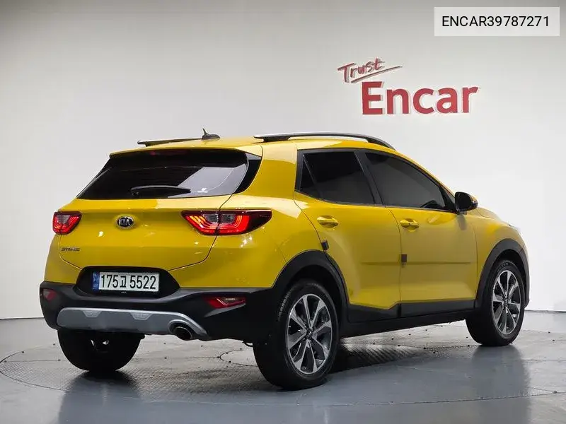 Stonic 1.4 Trendy VIN: ENCAR39787271 Lot: 39787271