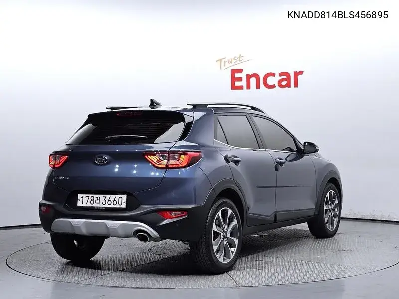 Stonic 1.4 Prestige VIN: KNADD814BLS456895 Lot: 39921551