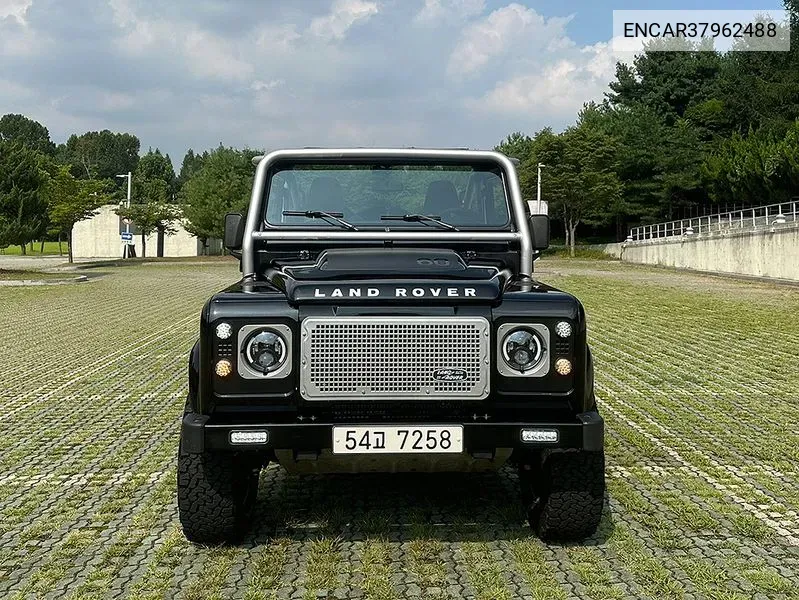 Defender 90 VIN: ENCAR37962488 Lot: 37962488