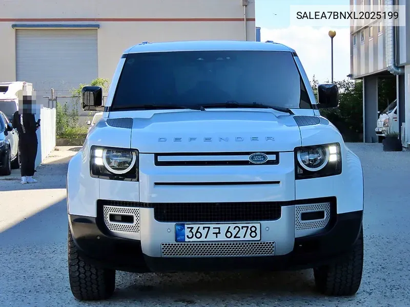 Defender (L663) 110 D240 S VIN: SALEA7BNXL2025199 Lot: 38107801