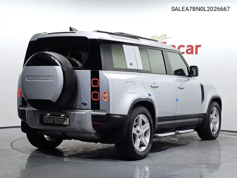 Defender (L663) 110 D240 Se VIN: SALEA7BN0L2026667 Lot: 39468843