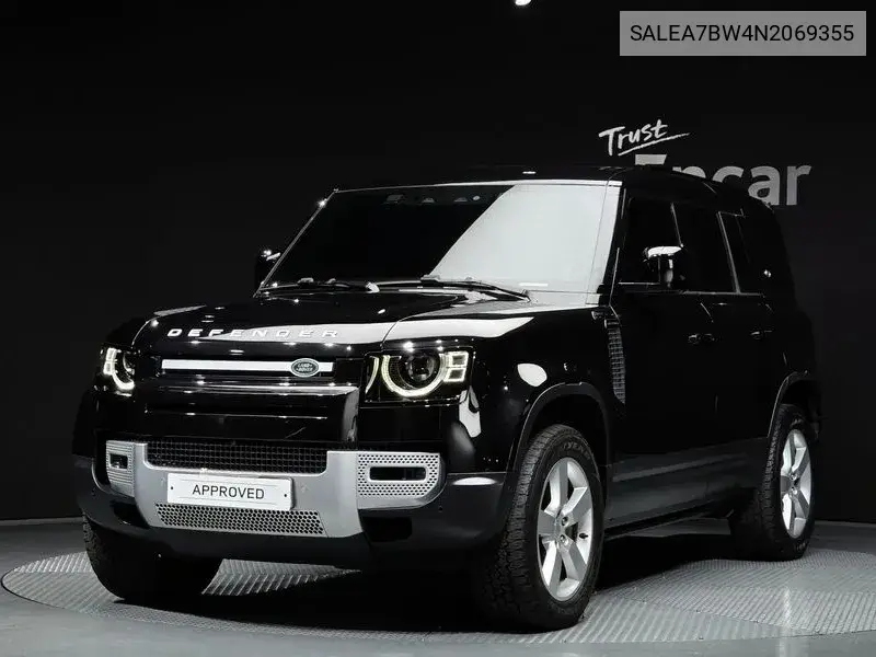 Defender (L663) 110 D300 Hse VIN: SALEA7BW4N2069355 Lot: 39930918