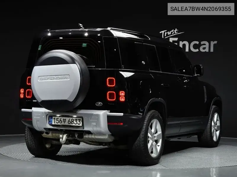 Defender (L663) 110 D300 Hse VIN: SALEA7BW4N2069355 Lot: 39930918