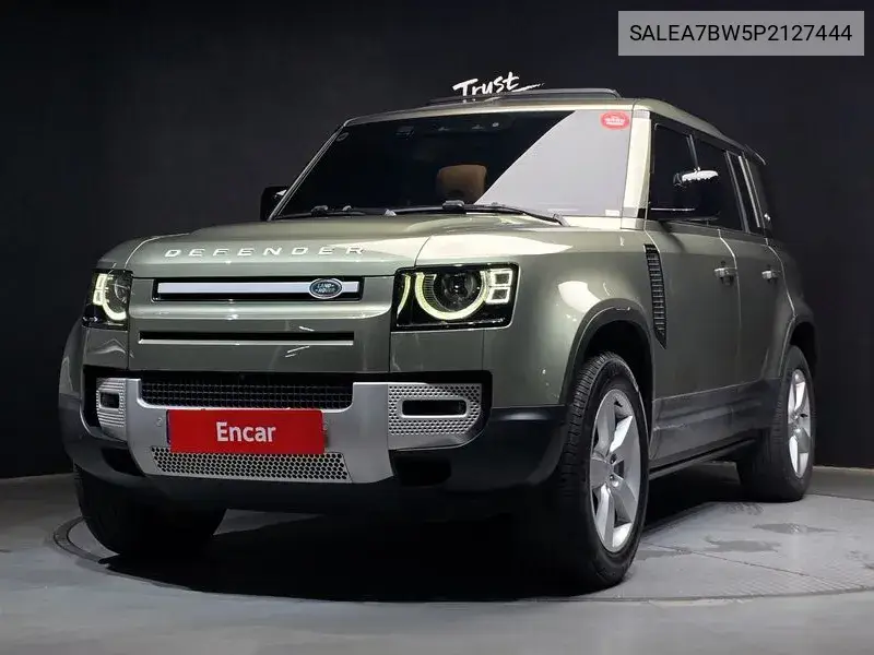 Defender (L663) 110 D300 Hse VIN: SALEA7BW5P2127444 Lot: 39912345