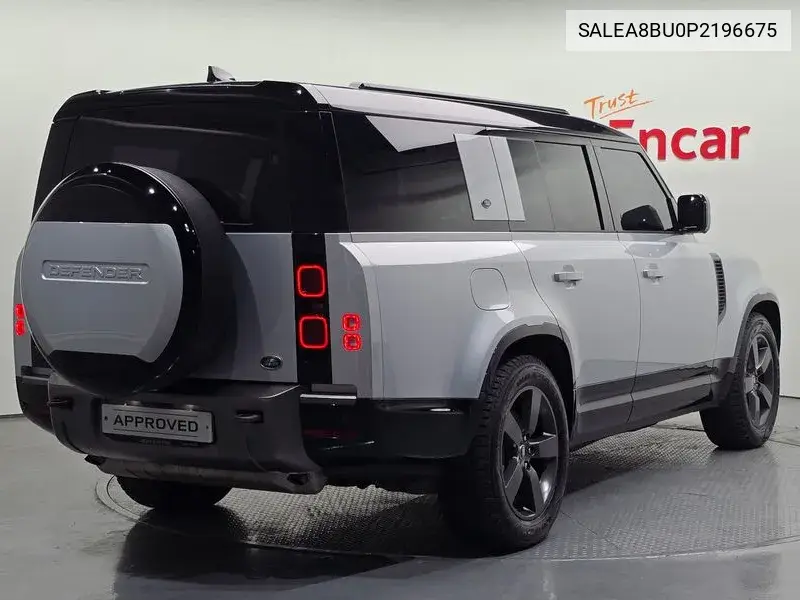 Defender (L663) 130 P400 X-Dynamic Hse VIN: SALEA8BU0P2196675 Lot: 39852250
