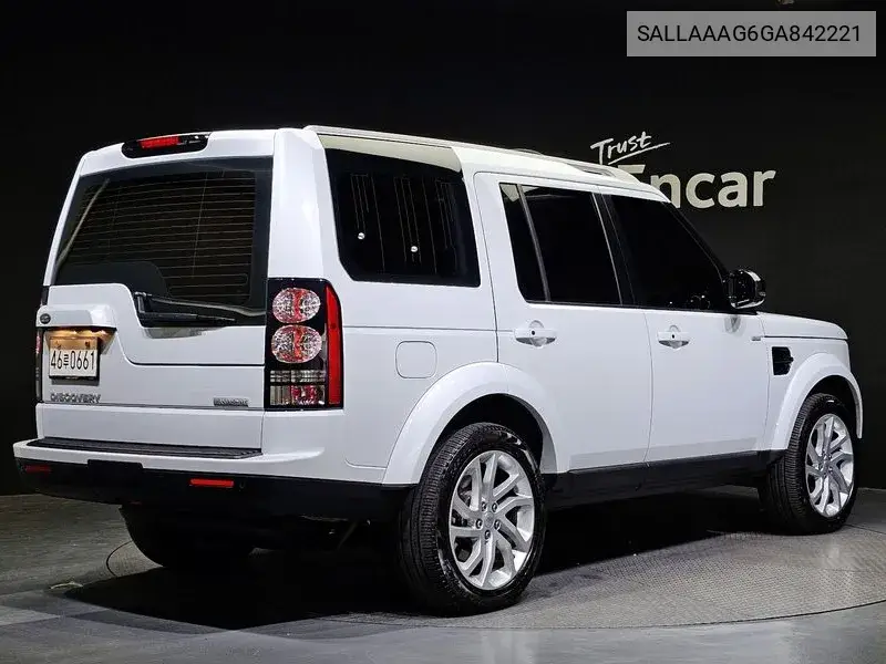 Discovery 4 3.0 Sdv6 Landmark Edition VIN: SALLAAAG6GA842221 Lot: 39785995
