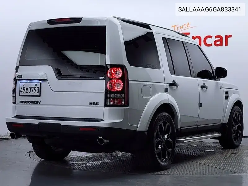 Discovery 4 3.0 Sdv6 Se VIN: SALLAAAG6GA833341 Lot: 39858781