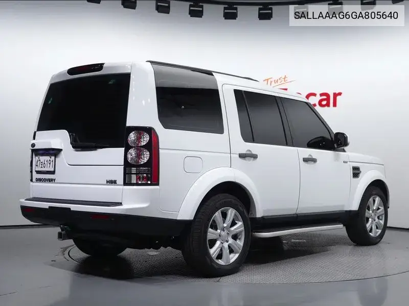 Discovery 4 3.0 Sdv6 Se VIN: SALLAAAG6GA805640 Lot: 39955511