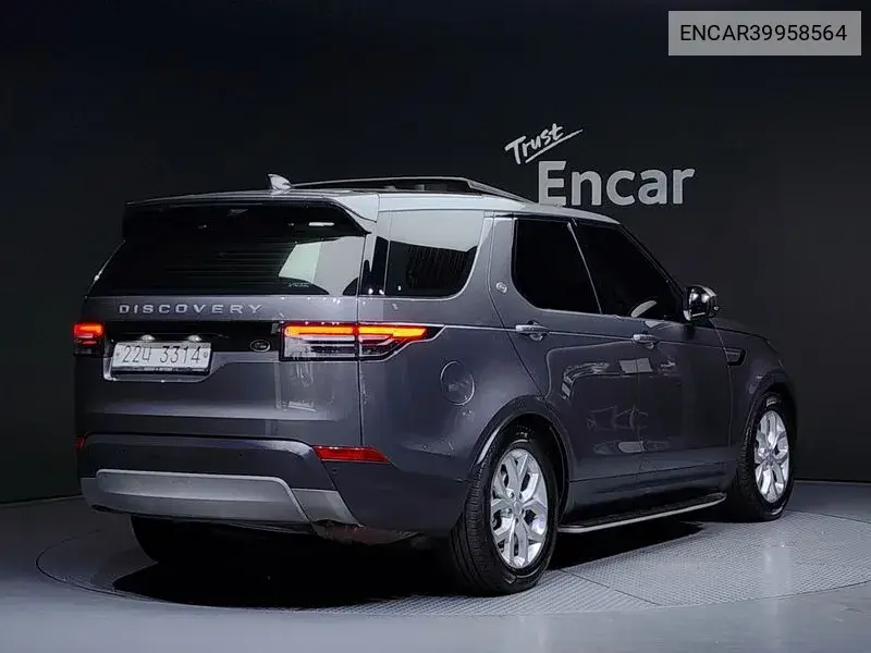 Discovery 5 2.0 Sd4 Se VIN: ENCAR39958564 Lot: 39958564