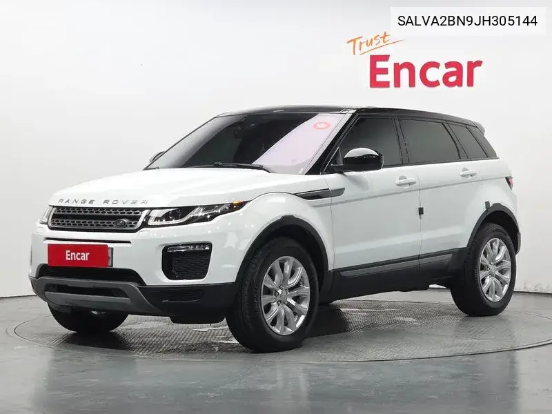 Range Rover This Bok 2.0 Td4 Se VIN: SALVA2BN9JH305144 Lot: 39908890