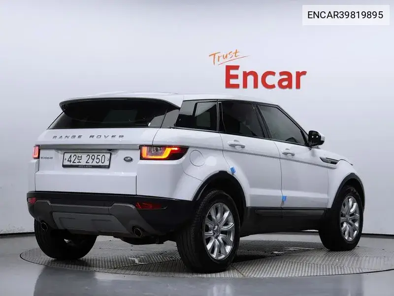 Range Rover This Bok 2.0 Td4 Se VIN: ENCAR39819895 Lot: 39819895