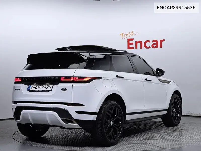 Range Rover Lee Bok 2Nd Generation P250 R-Dynamic Se VIN: ENCAR39915536 Lot: 39915536