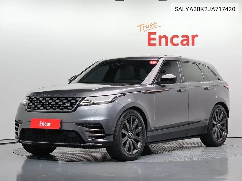 Range Rover Velar 3.0 D300 R-Dynamic Hse VIN: SALYA2BK2JA717420 Lot: 40018720