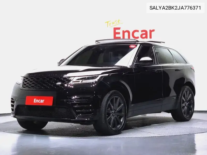 Range Rover Velar 3.0 D300 R-Dynamic Hse VIN: SALYA2BK2JA776371 Lot: 39953756