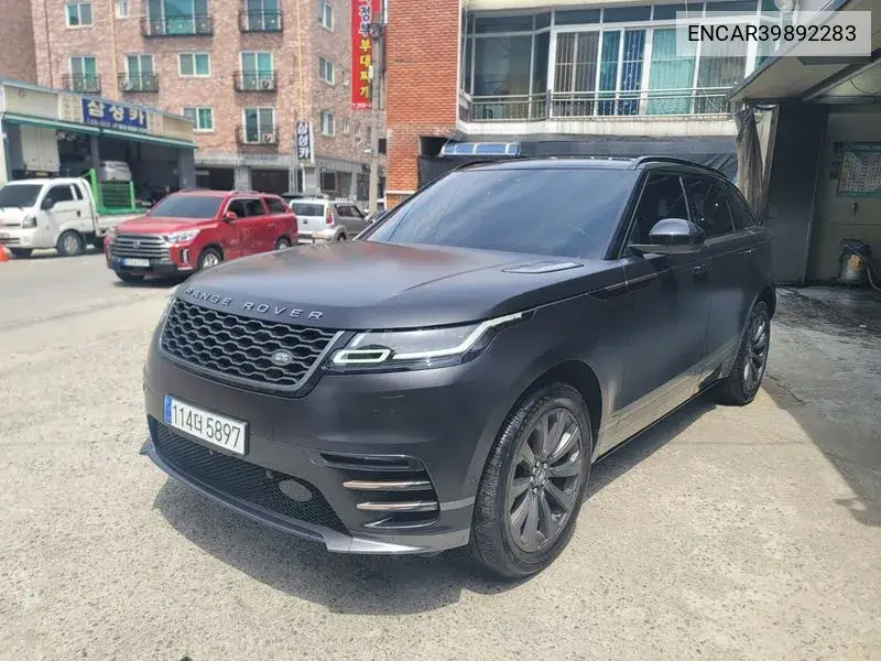 Range Rover Velar 2.0 D240 R-Dynamic Se VIN: ENCAR39892283 Lot: 39892283