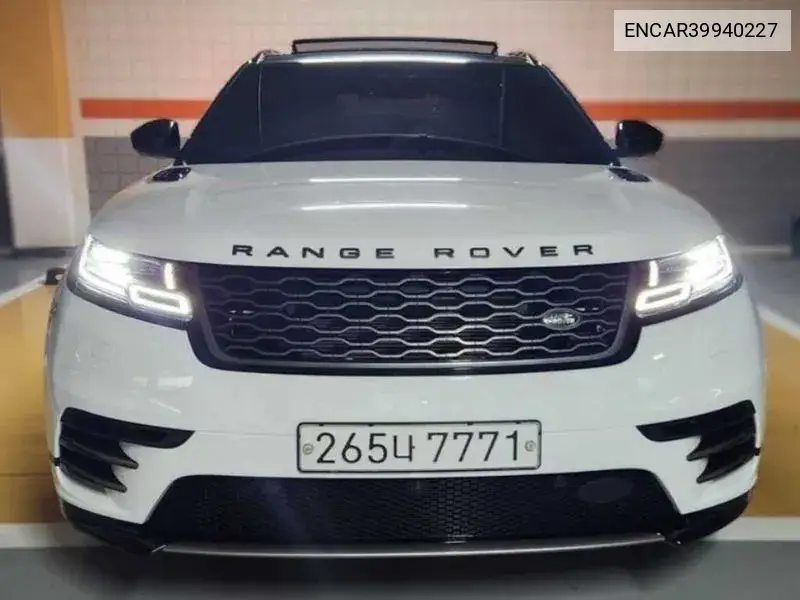 Range Rover Velar 3.0 D300 R-Dynamic Hse VIN: ENCAR39940227 Lot: 39940227
