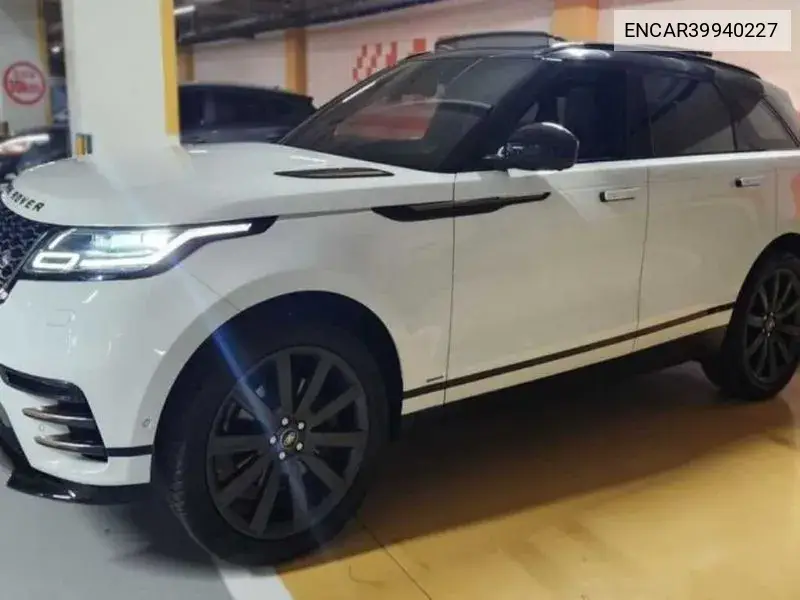 Range Rover Velar 3.0 D300 R-Dynamic Hse VIN: ENCAR39940227 Lot: 39940227