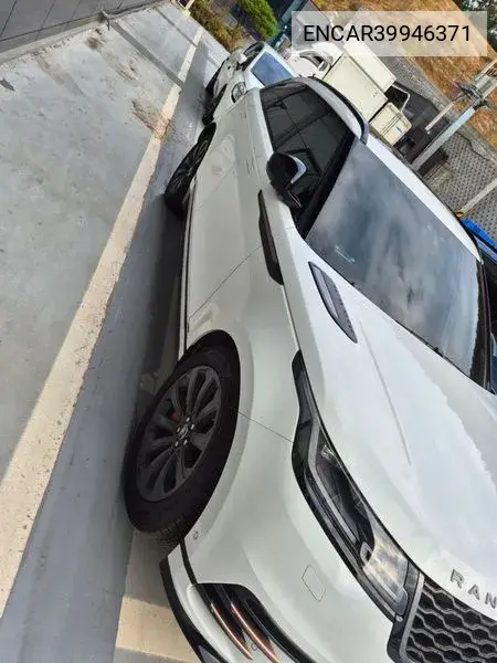 Range Rover Velar 3.0 P380 R-Dynamic Se VIN: ENCAR39946371 Lot: 39946371