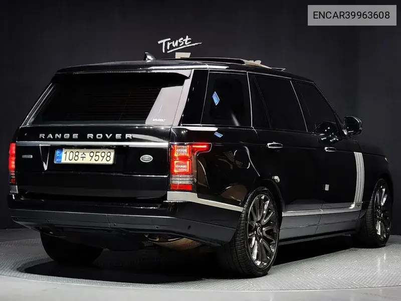 Range Rover 4Th Generation 5.0 Sc Ab Lwb VIN: ENCAR39963608 Lot: 39963608