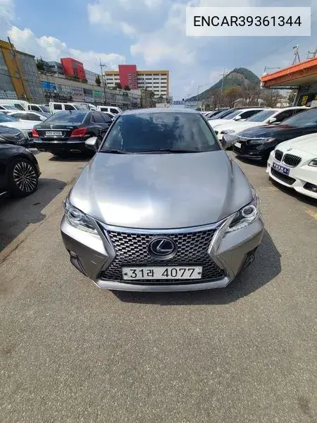 Ct200H 1.8 Supreme Zwa10 VIN: ENCAR39361344 Lot: 39361344