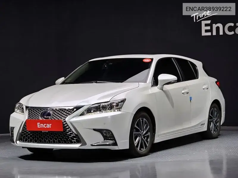Ct200H 1.8 Supreme Zwa10 VIN: ENCAR38939222 Lot: 38939222