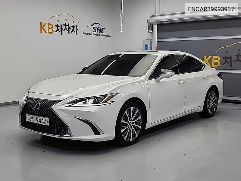 Es300H 7Th Generation Luxury VIN: ENCAR39993937 Lot: 39993937
