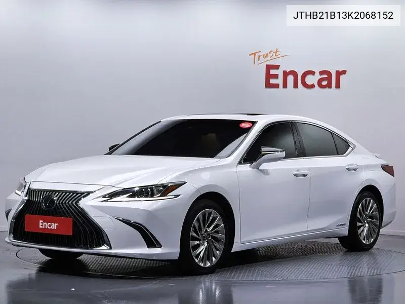 Es300H 7Th Generation Luxury Plus VIN: JTHB21B13K2068152 Lot: 39614857