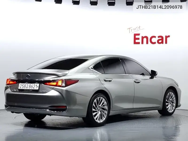 Es300H 7Th Generation Luxury Plus VIN: JTHB21B14L2096978 Lot: 39605056