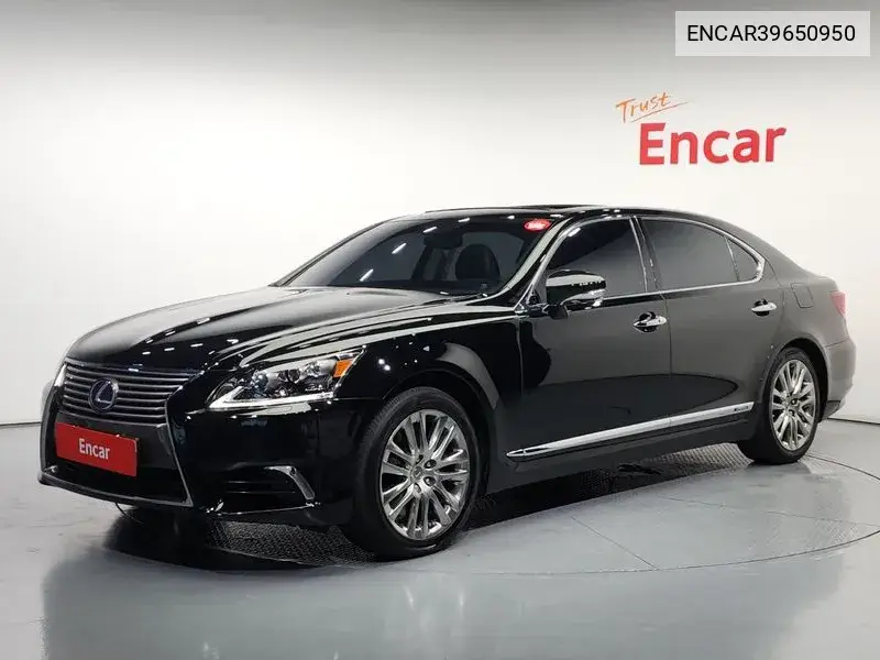 Ls600Hl 5 -Seater Xf40 VIN: ENCAR39650950 Lot: 39650950