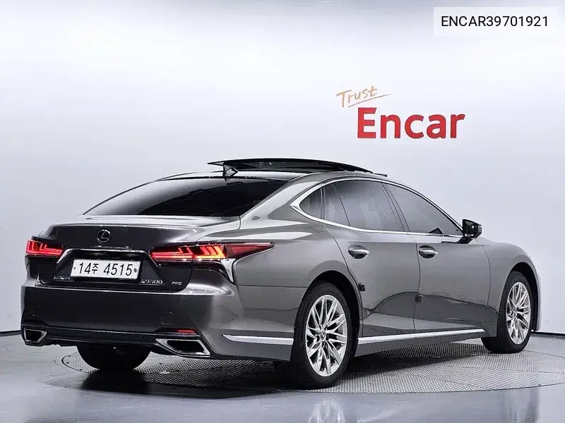 Ls500 5Th Generation 3.5 Luxury Awd VIN: JTHC5LFF2J5005067 Lot: 39684261
