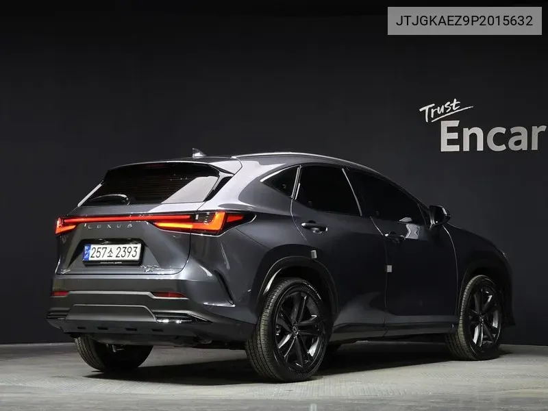 Nx350H 2Nd Generation Premium VIN: JTJGKAEZ9P2015632 Lot: 38829681